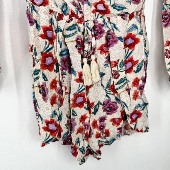 Hollister Long Sleeve Floral Romper Women’s Size XS - Picture 6 of 13